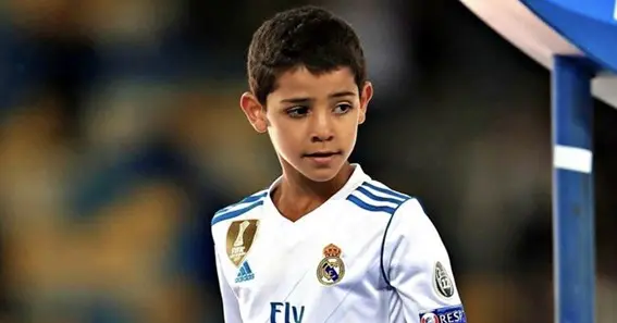 how old is cristiano ronaldo jr